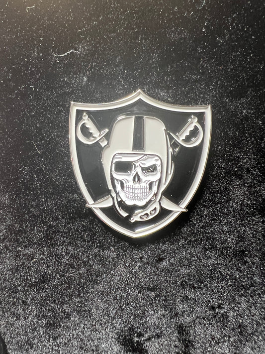 Raiders Skull Pin